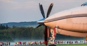 Běžet závod na letišti nebo v pivovaru? S RunCzech to je možné! sunsetrun-kv-Title